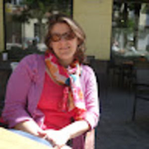 Meet your Posher, Laura